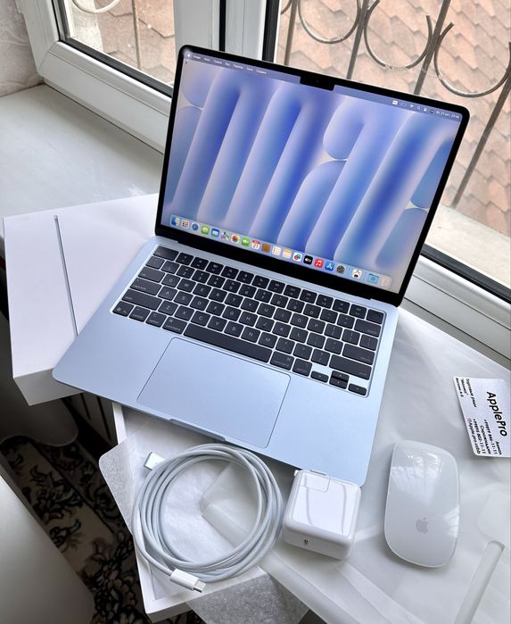 MacBook Air M4 SkyBlue 16/256GB 8 Цикл