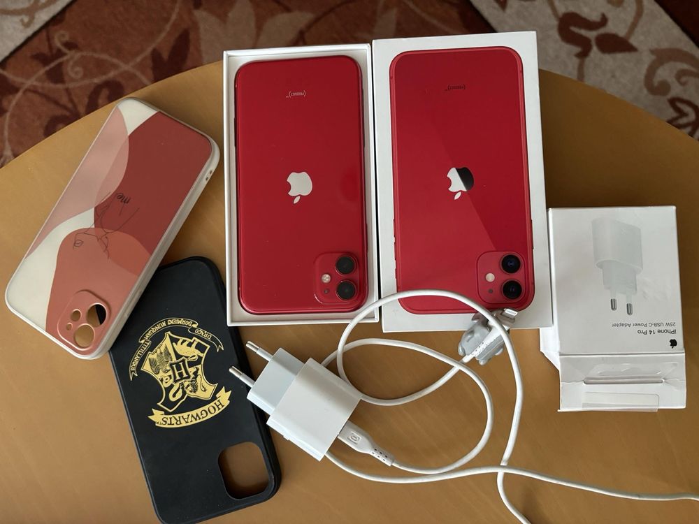 Iphone 11 81% живот на батерията! КАТО НОВ!