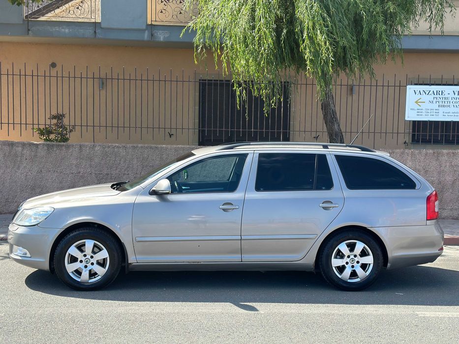 Skoda Octavia 2, 2010 1.6TDI Cutie automată