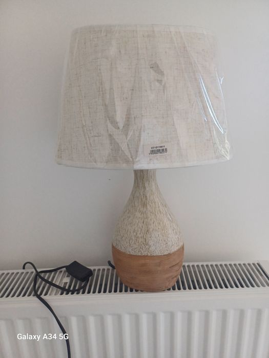 Veioze noi, stil modern.