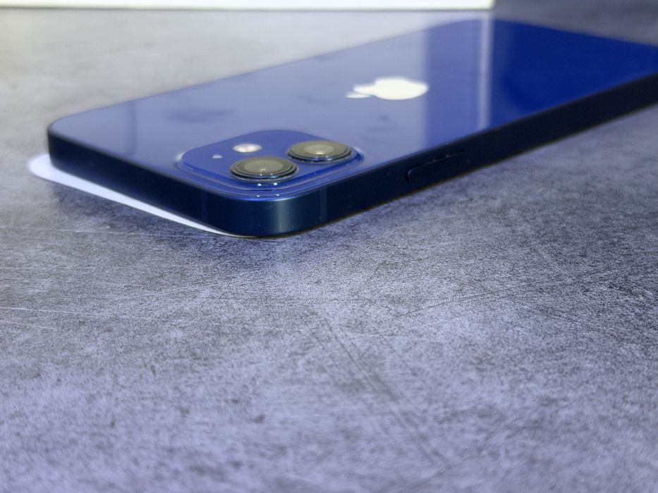 Бартер като нов iPhone 12 128gb blue 100-%