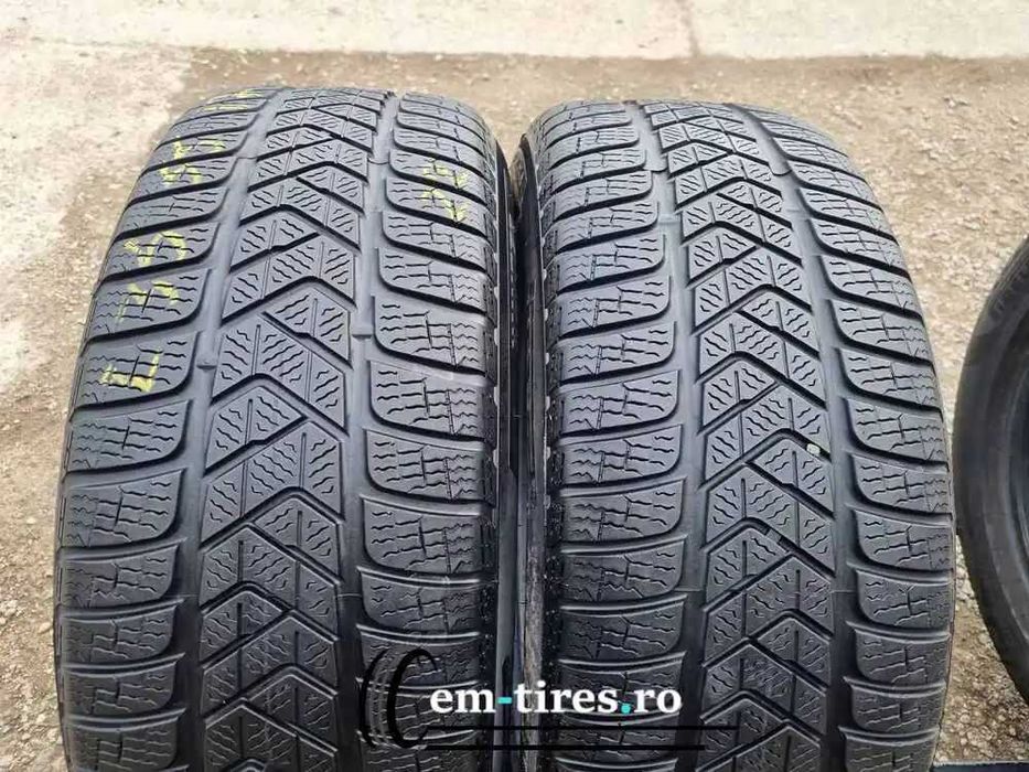 SET 2 Anvelope Iarna 235/55 R17 PIRELLI Sottozero 3 103V