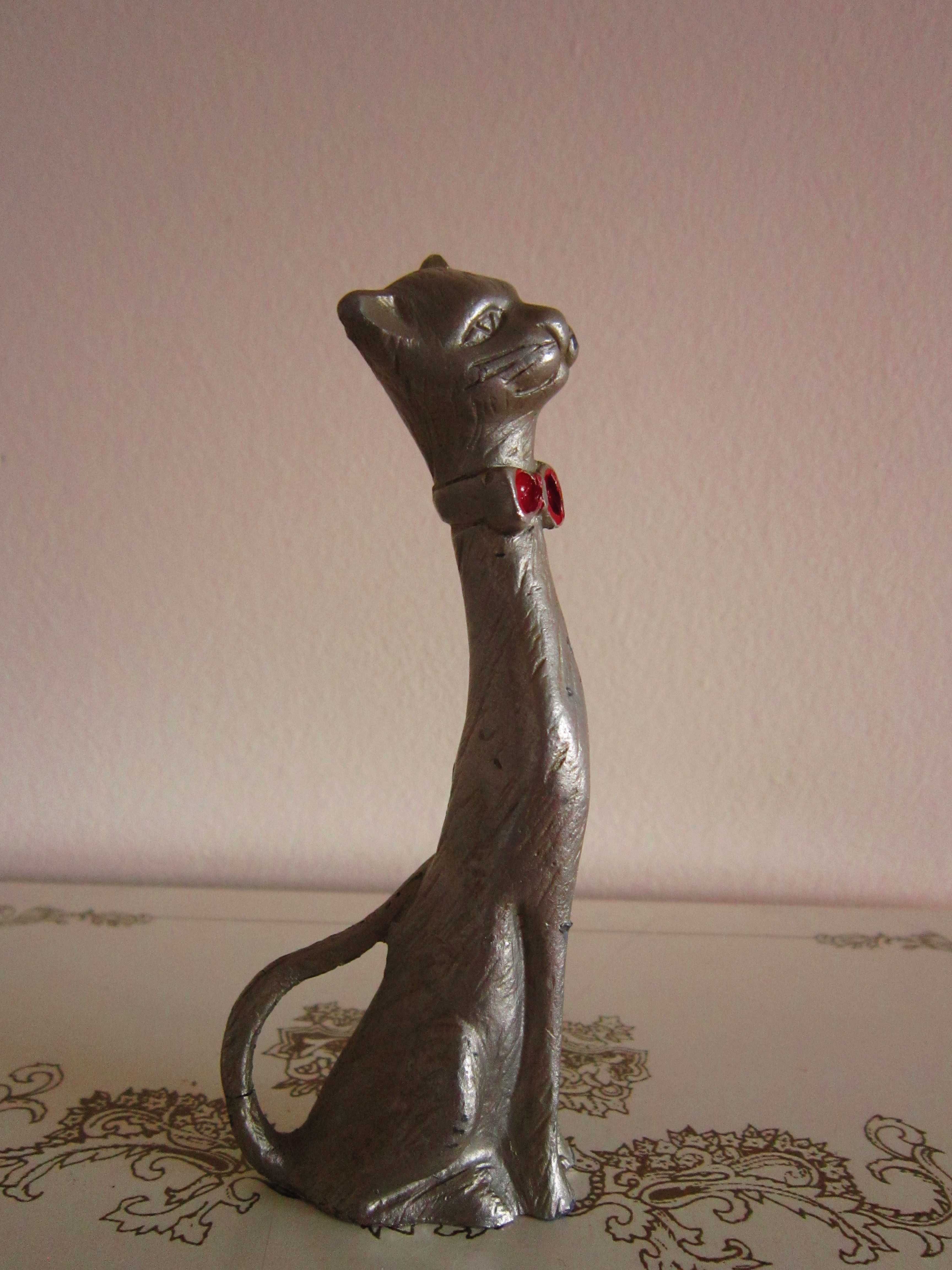 Pisica aristocrata vintage cu papion metalica Germania'60