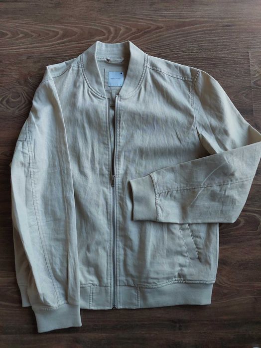 Scurta primavara Reserved