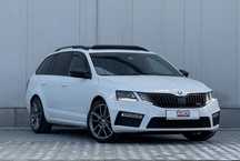 Skoda Octavia PANORAMIC / Distronic / LED / Camera / 18"