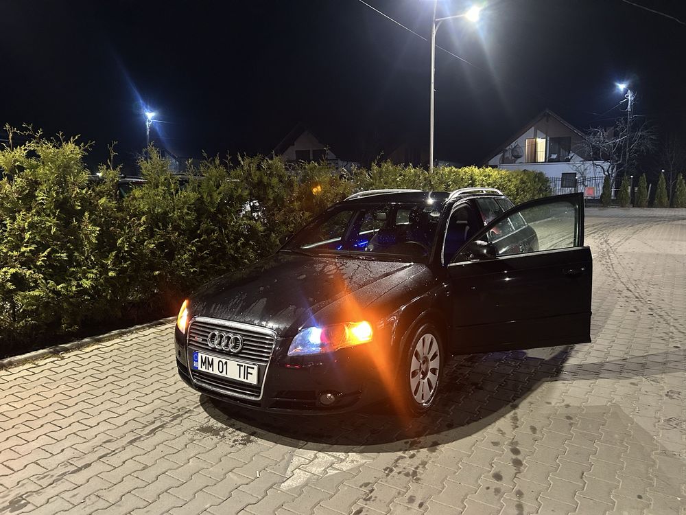Vand audi a4b7 3.0 quattro