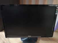 Продавам LCD монитор