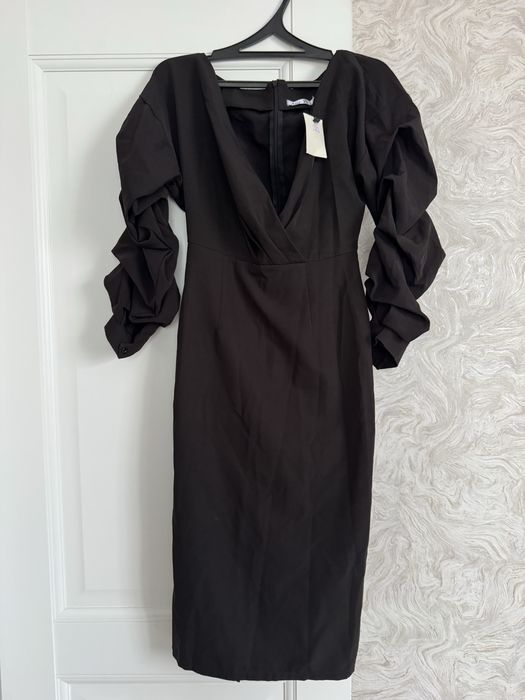 Продам платья нарядные