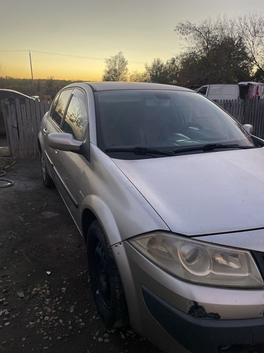 Renault megan 1.5 dci acte la zi masina ruleaza pe orice suparafata