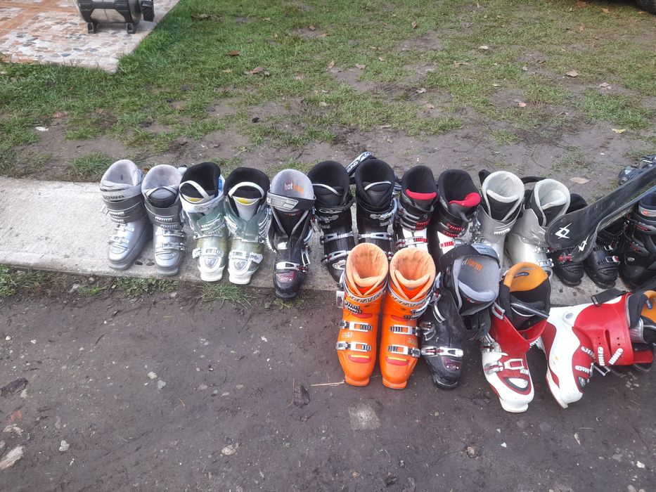 Schiuri și clăpari modele si mărimi diferite 100-150 lei pereche