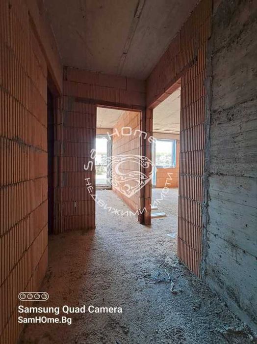 Продава се Двустаен апартамент в Варна, Виница - 55 кв.м за 1188 €/кв.м - Снимка #4