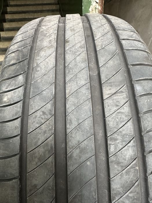 235.55.17 Michelin Primacy 4