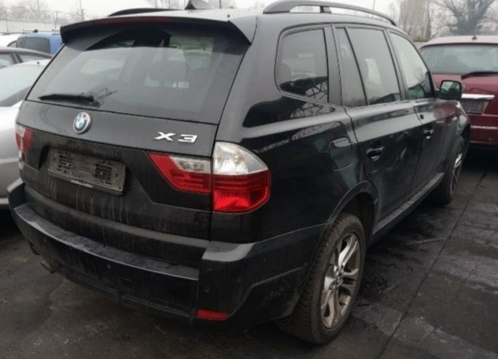 Dezmembrez bmw x3 e83