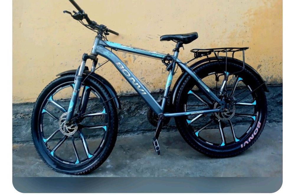 Velosiped sotiladi