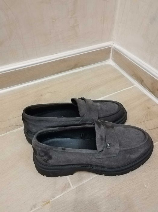 Сиви велурени лоуфъри 38 номер Sergo Bardi