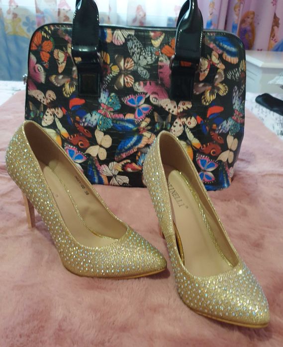 Pantofi/sandale ocazie-marimea 39