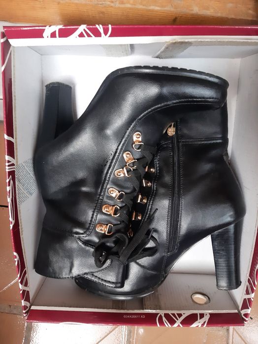 Распродажа женской обуви