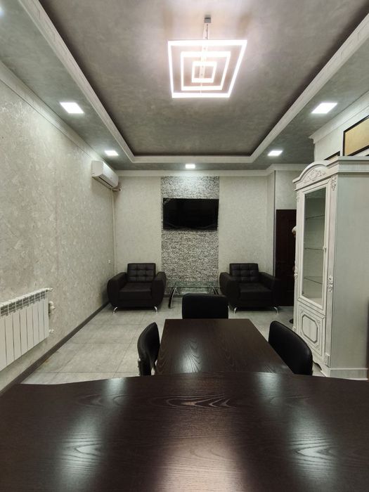 Chilonzor Novza metro 90 m2  ofes ijaraga beriladi