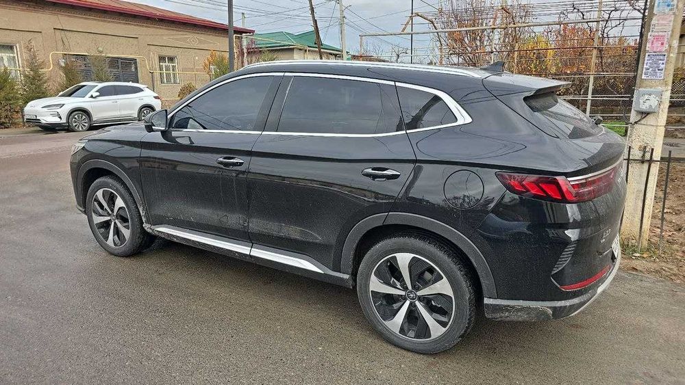 BYD song plus flagship