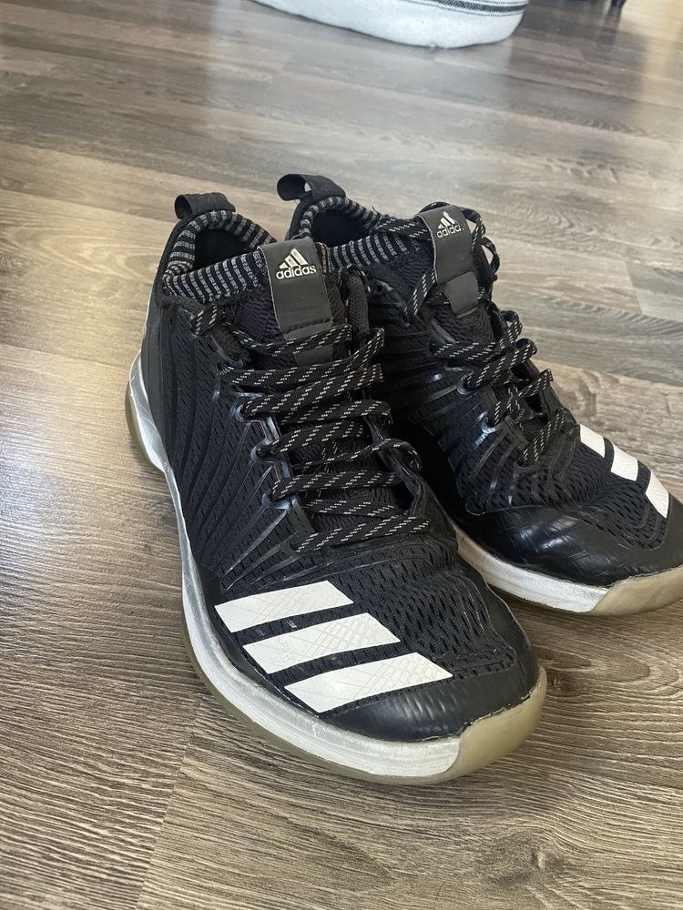 Маратонки Adidas N 40,5