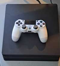 Play Station 4, include 1 controller