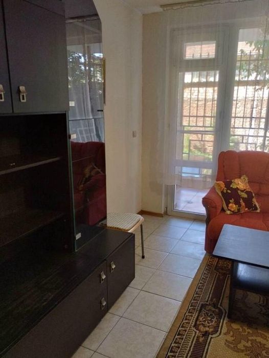 Дава се под наем Двустаен апартамент в София, Зона Б-19 - 75 кв.м за 575 € - Снимка #2