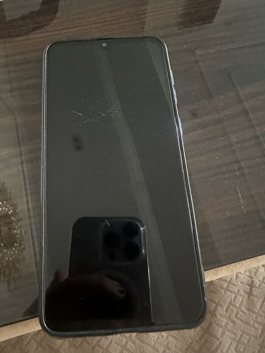 Самсунг а30с сотилади Продается сотовый телефон хорошим состояние