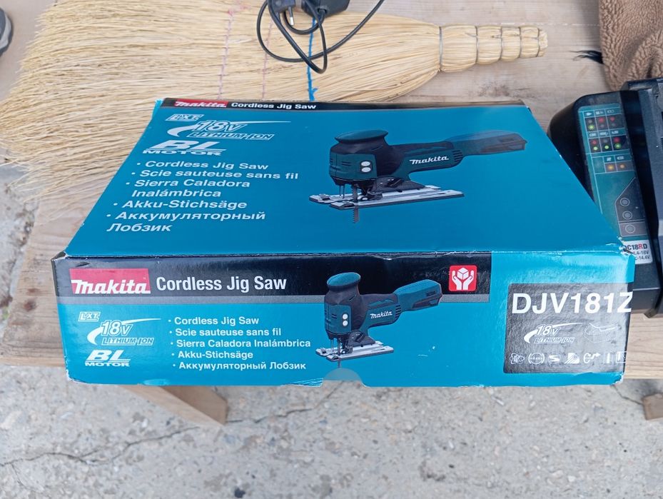 Зеги и Винтоверт на Макита чисто нови