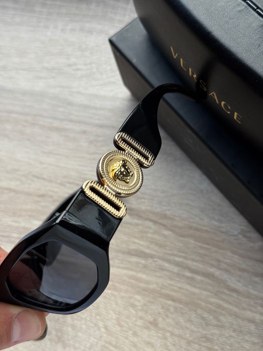 Ochelari de soare originali - Versace Medusa Biggie