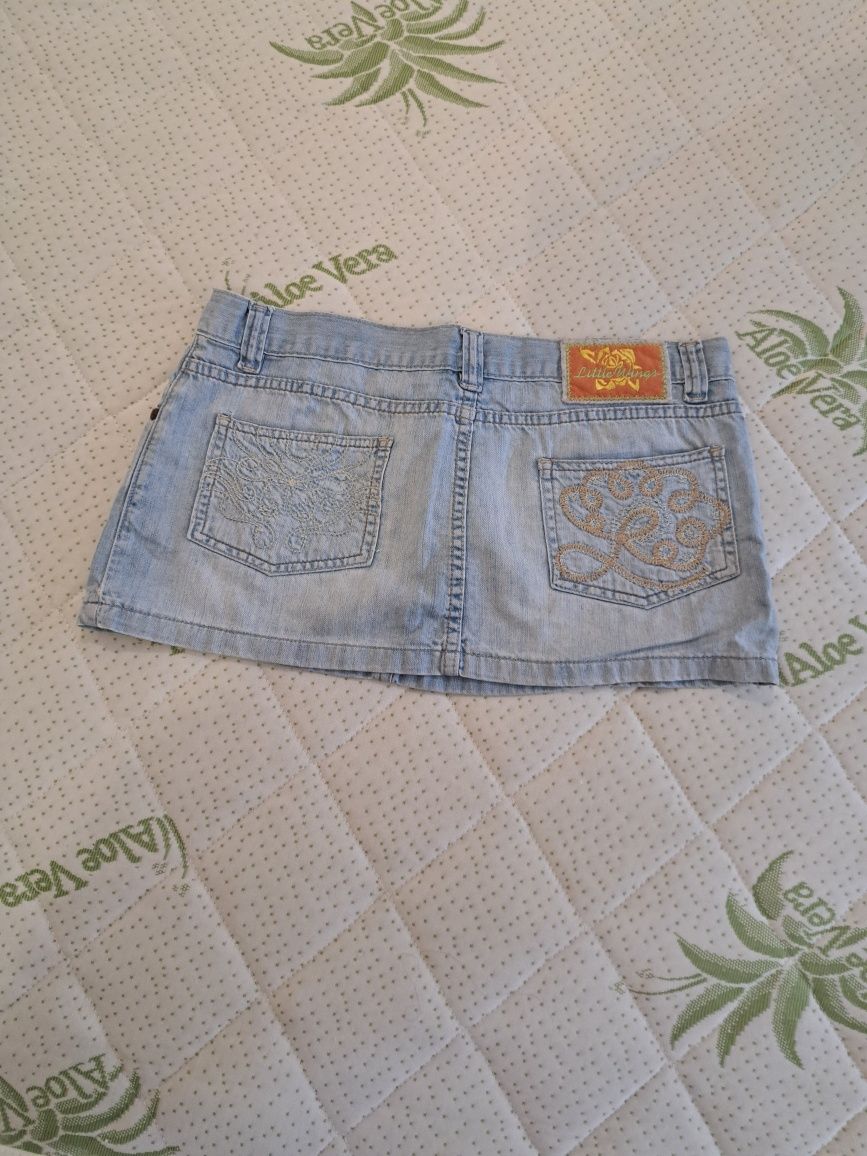 Запазени дънкови поли