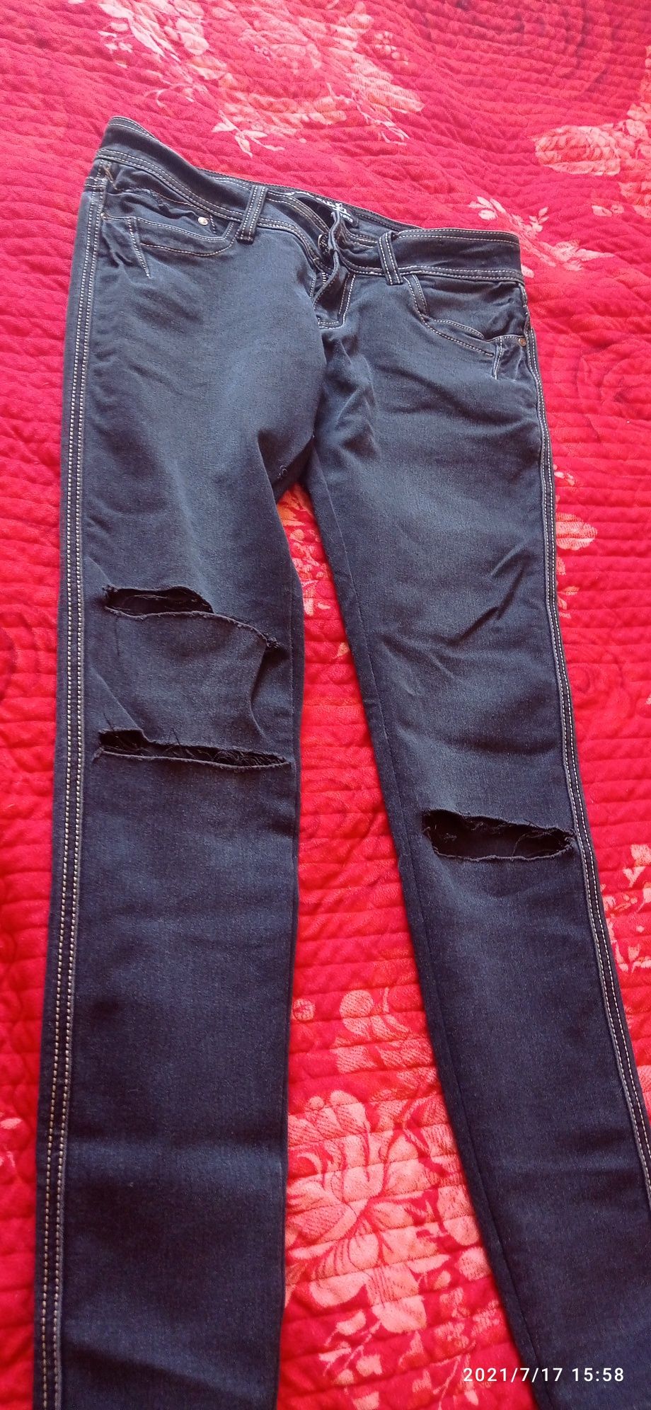 Черные джинсы плотные