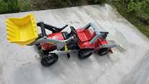 Tractor cu pedale, cupa si remorca Rolly Junior, rosu