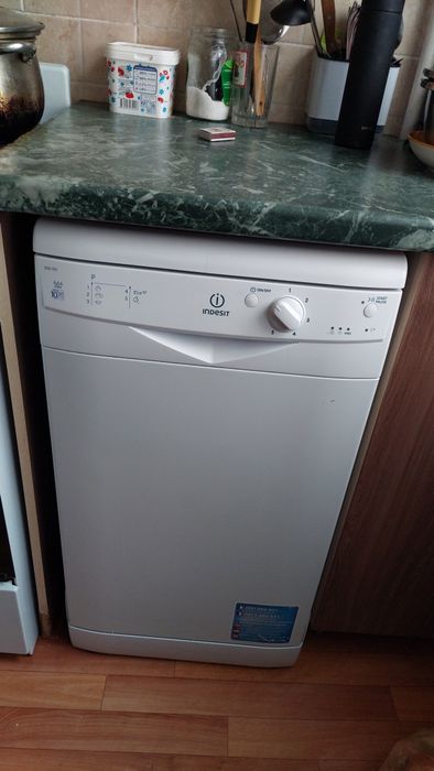 Indesit dsg 051 посудомоечная  машина