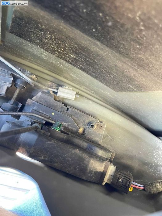 Broasca Incuietoare pentru Usa Portiera Stanga Fata Sofer Land Rover 75 1999 - 2005 [C6740]