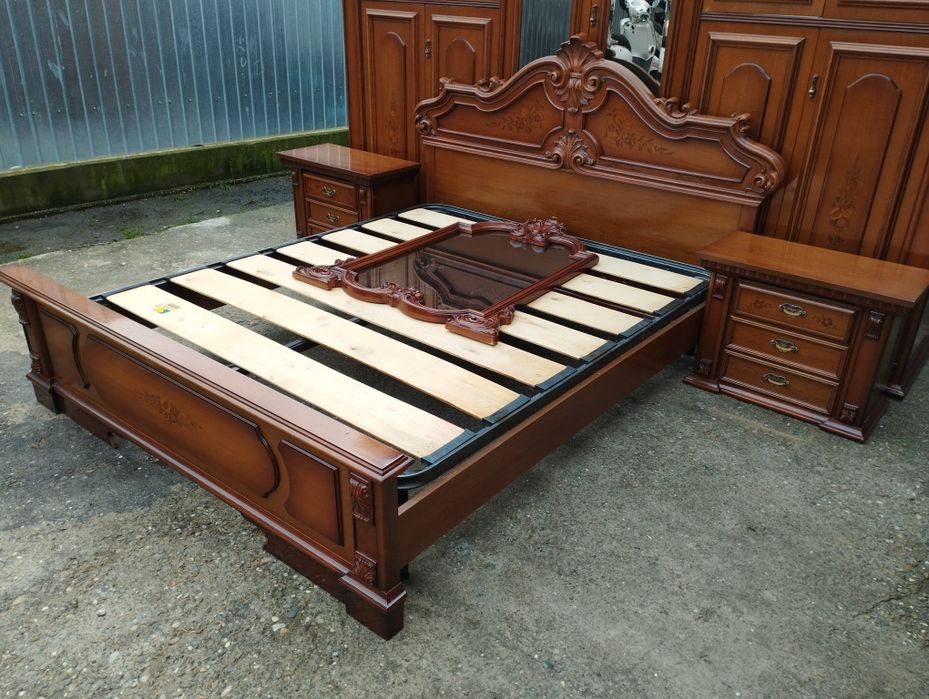 Dormitor complet din lemn NUC