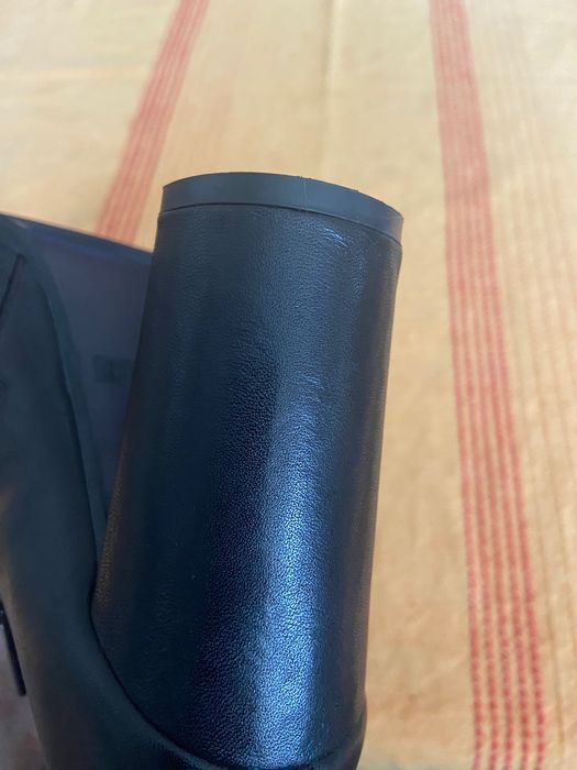 Черни ботуши GINO ROSSI н-р 38