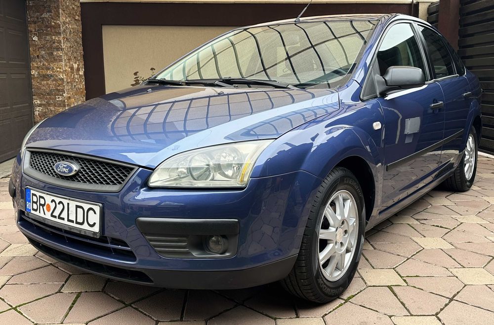 Ford Focus / 1.6 TDCI / Berlina