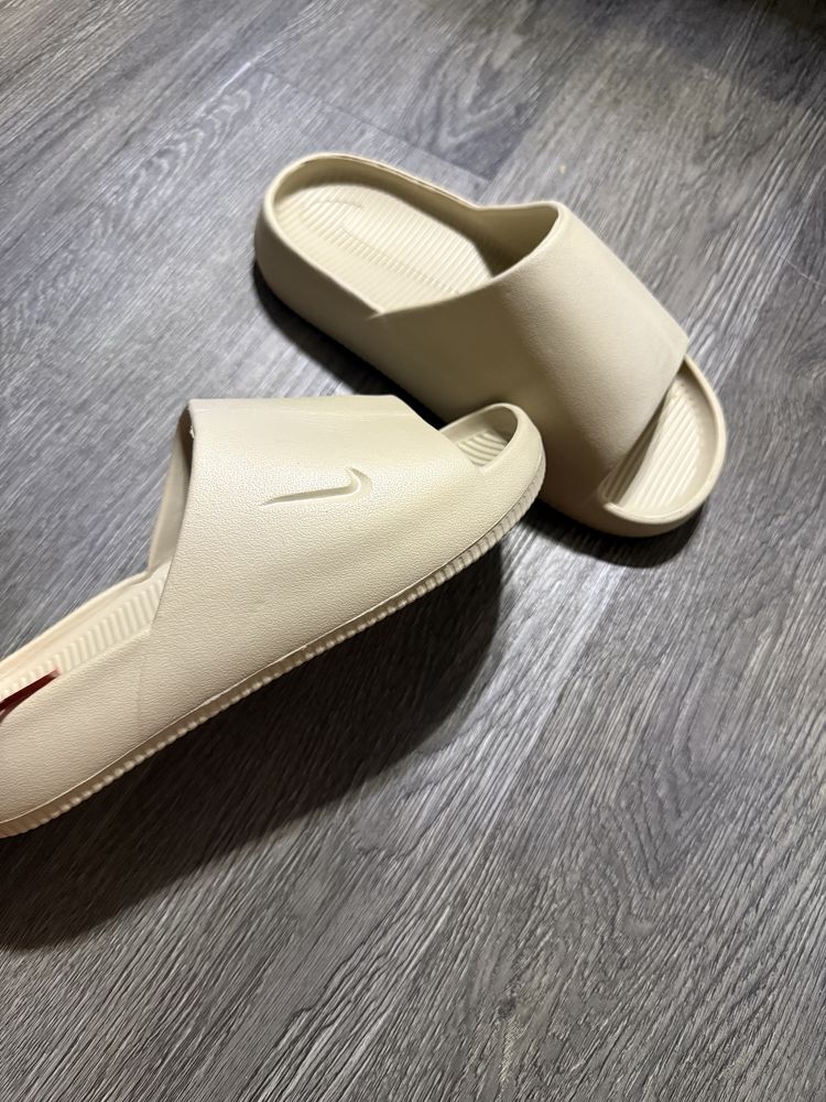 Nike Calm Slide 42-43 noi/new
