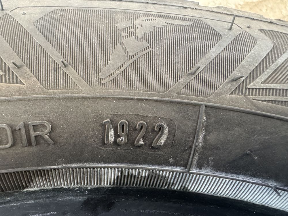 Автомобилни гуми 195 55 16 Goodyear