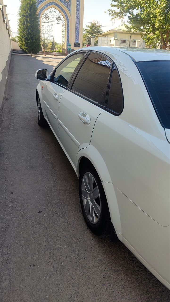 chevrolet gentra