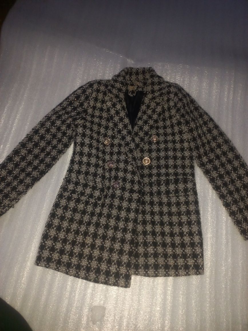 Tvid kastum 42 44 razmer.Zar ipli Bishkek