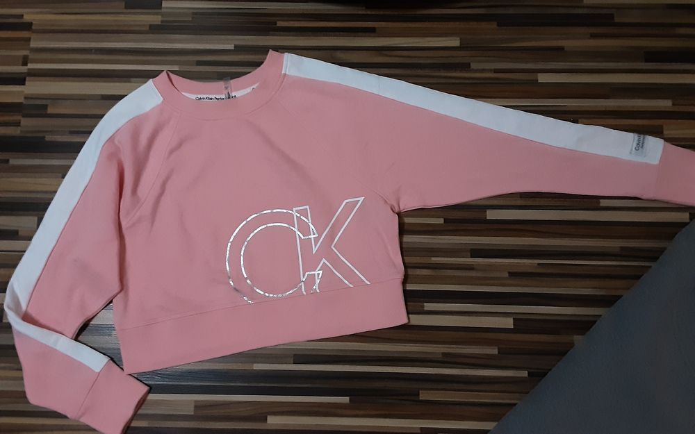 (XS) NIKE PRO-Calvin klein оригинални клин и блузи