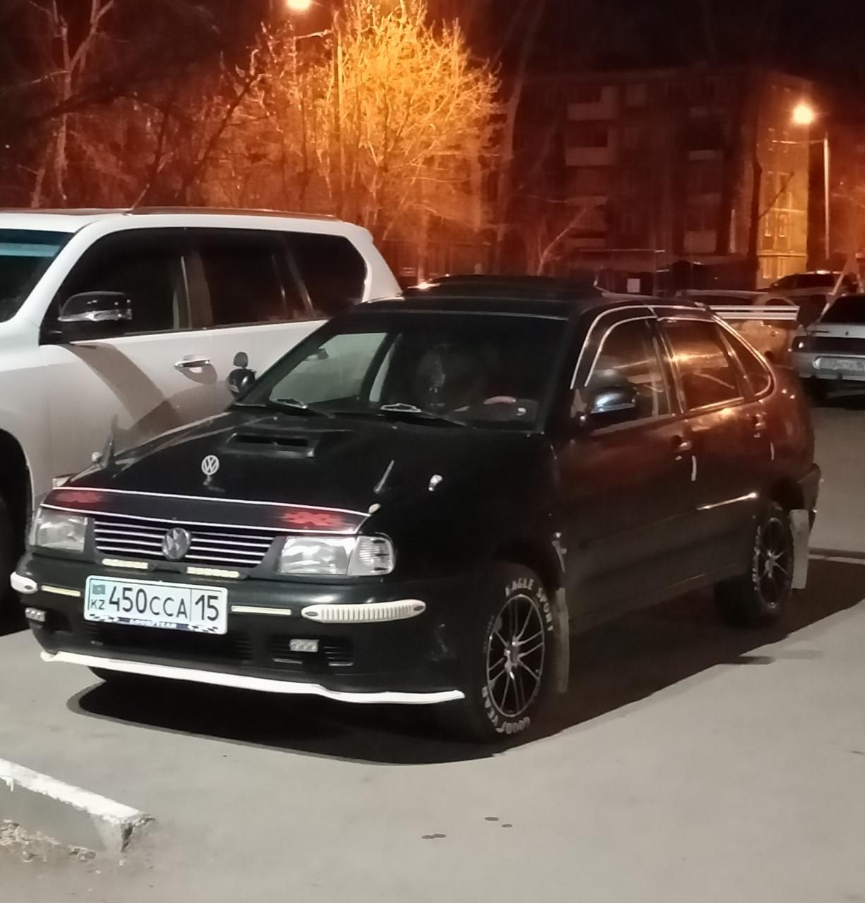 Продам машину Wolksvagen Polo 99года