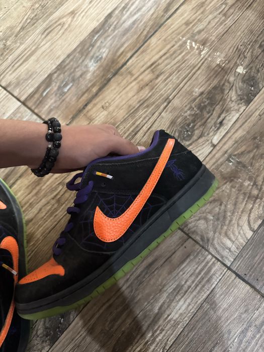 Nike dunk sb night of mischief
