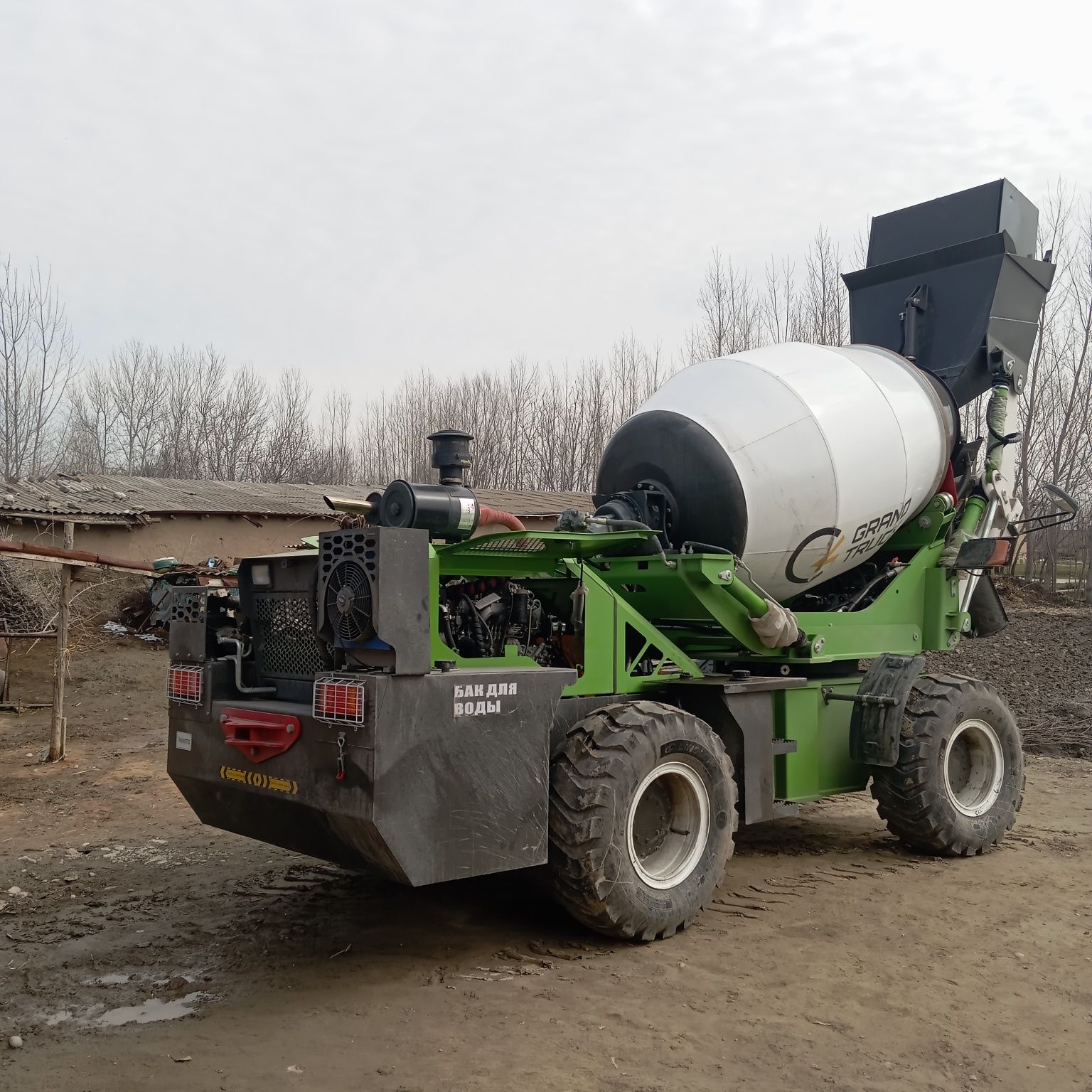 Karmiks beton quyish xizmati styashka fundament quyamiz Payariq Jomboy