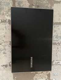 Ноутбук samsung np300