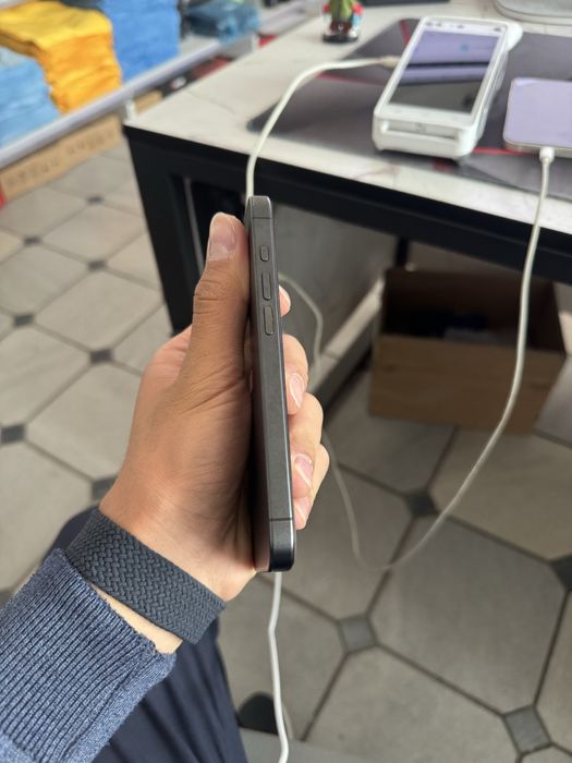 Iphone 15 pro srochna