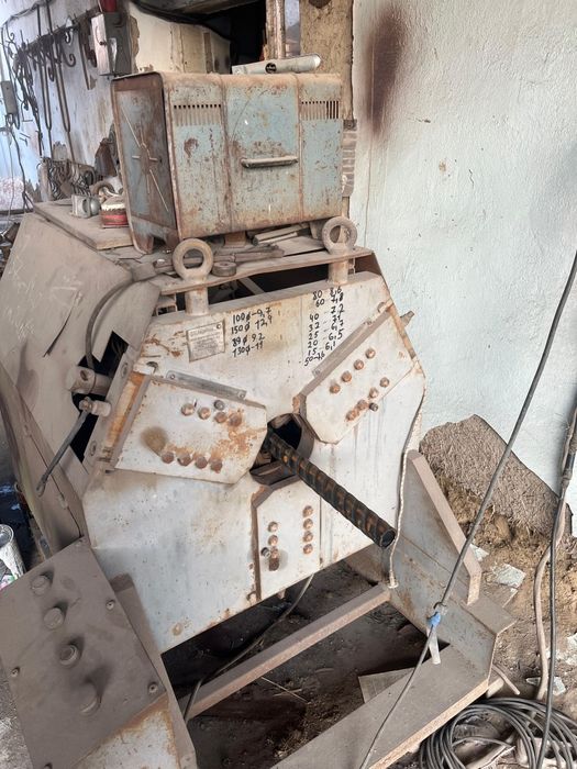 Станок кузнечно-прессовая АЖУР-4.