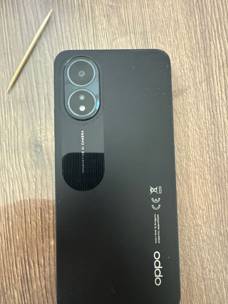 Смартфон Oppo A18