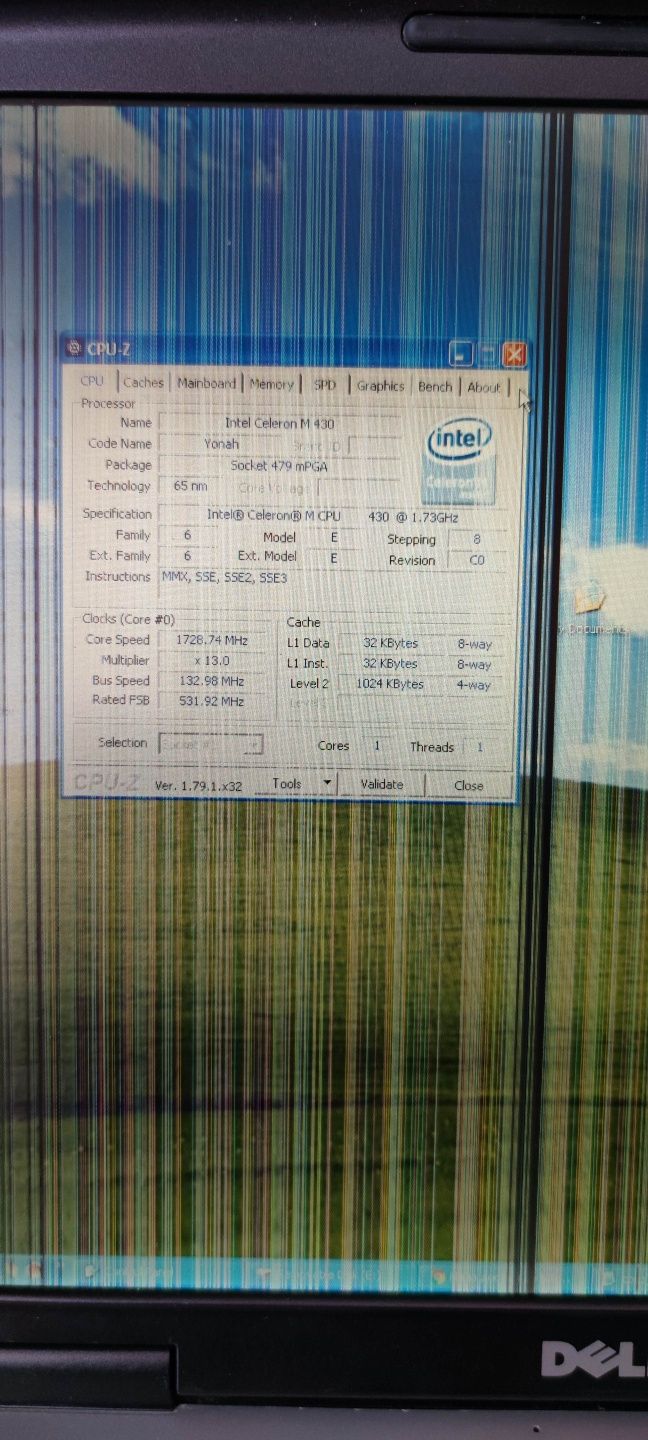 Dell latitude D520 с проблем в екрана.